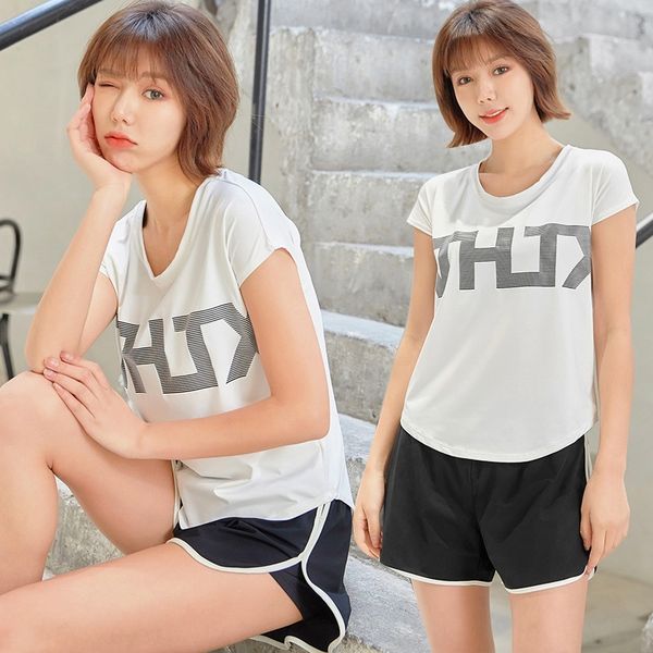 sports casual yoga leisure suit women's 2020 new quick-drying clothes fashion short-sleeved yoga clothes summer gym four-piece set, White;red
sports casual yoga leisure suit women's 2020 new quick-drying clothes fashion short-sleeved yoga clothes summer gym four-piece set, White;red