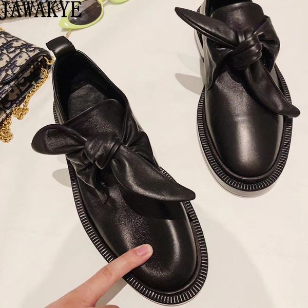 concise bowknot black leather women flat shoes runway slip on women loafers casual flat shoes 2020 spring black ladies
concise bowknot black leather women flat shoes runway slip on women loafers casual flat shoes 2020 spring black ladies
