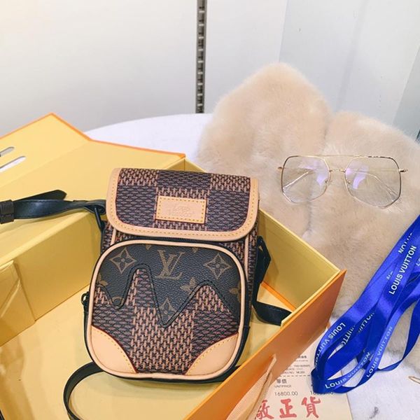 women leather mini crossbody bag sac bandoulière new arrival luxury design women shoulder bags crossbody bags fast delivery
women leather mini crossbody bag sac bandoulière new arrival luxury design women shoulder bags crossbody bags fast delivery