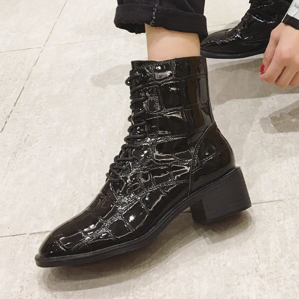 short patent leather autumn and winter new luxury boots thick heel british boots crocodile pattern female, Black
short patent leather autumn and winter new luxury boots thick heel british boots crocodile pattern female, Black