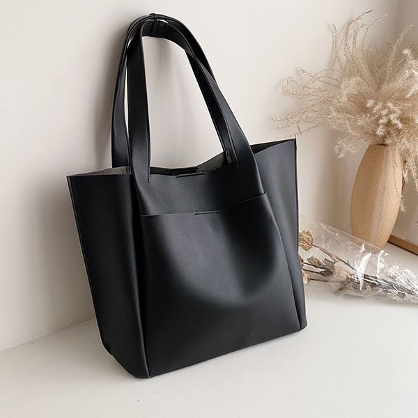big bag women's 2020 new korean-style women's soft leather large-capacity shopping bag fashion simple shoulder
big bag women's 2020 new korean-style women's soft leather large-capacity shopping bag fashion simple shoulder