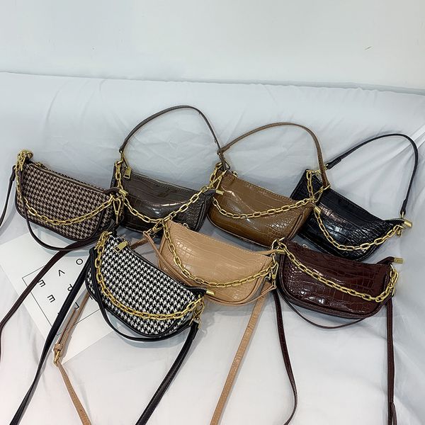 vintage plaid women shoulder bags designer chains handbags luxury alligator pu leather crossbody bag lady small baguettes purses
vintage plaid women shoulder bags designer chains handbags luxury alligator pu leather crossbody bag lady small baguettes purses