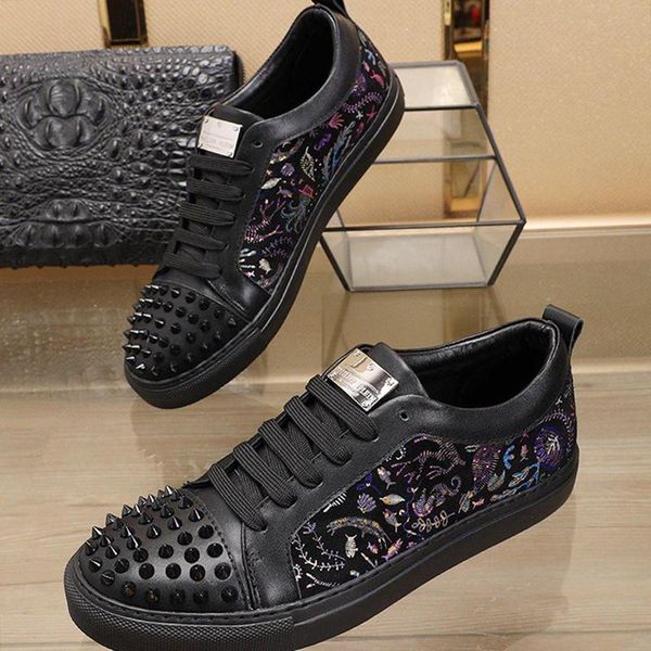 luxury studs men 's shoes popular high fashion comfortable plus size casual low lace -up shoes outdoor walking autumn and winter f
luxury studs men 's shoes popular high fashion comfortable plus size casual low lace -up shoes outdoor walking autumn and winter f