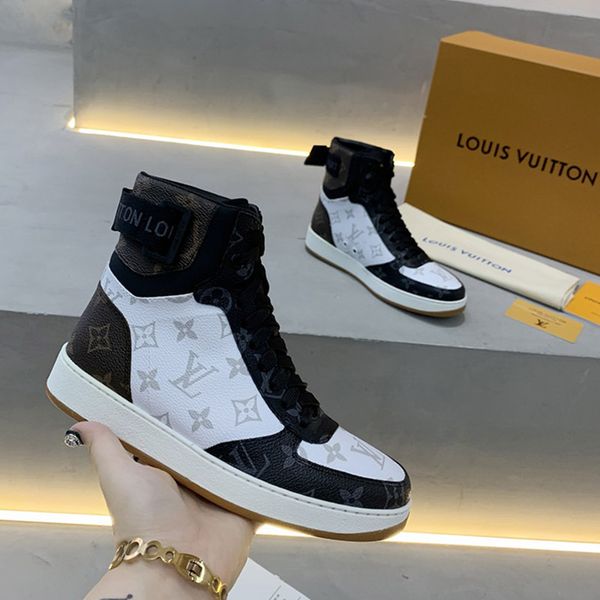 0234 high-quality men's casual sports shoes and designer luxury outdoor casual shoes, the original box size is 38-45, Black
0234 high-quality men's casual sports shoes and designer luxury outdoor casual shoes, the original box size is 38-45, Black