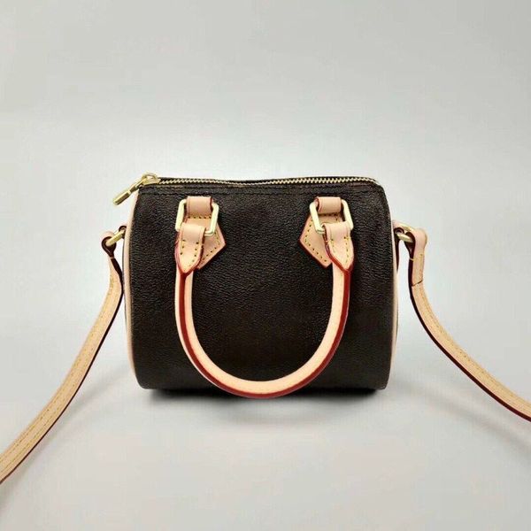 2020 wholesale new orignal canvas genuine leather lady messenger bag phone purse fashion satchel nano pillow shoulder bag handbag 61252
2020 wholesale new orignal canvas genuine leather lady messenger bag phone purse fashion satchel nano pillow shoulder bag handbag 61252