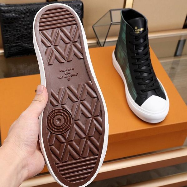 tattoo senaker boot men 's shoes luxury lightweight fashion new arrival comfortable shoes sports style boots lace -up casual men shoes
tattoo senaker boot men 's shoes luxury lightweight fashion new arrival comfortable shoes sports style boots lace -up casual men shoes