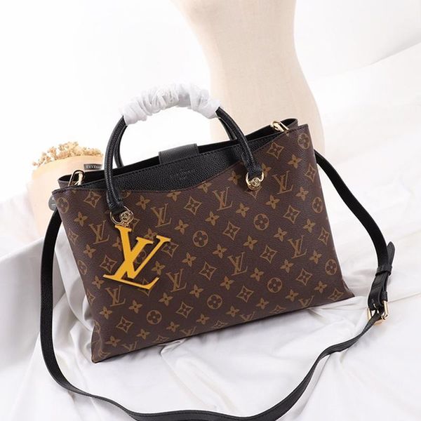 new arrival women bag large capacity handbags design luxury lady bag fashion women shoulder bag simple style messenger bags drop ship
new arrival women bag large capacity handbags design luxury lady bag fashion women shoulder bag simple style messenger bags drop ship