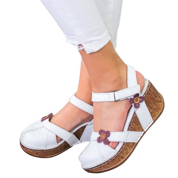 2020 new woman summer leather vintage sandals buckle casual sewing women shoes solid female ladies platform shoes plus size 43, Black
2020 new woman summer leather vintage sandals buckle casual sewing women shoes solid female ladies platform shoes plus size 43, Black