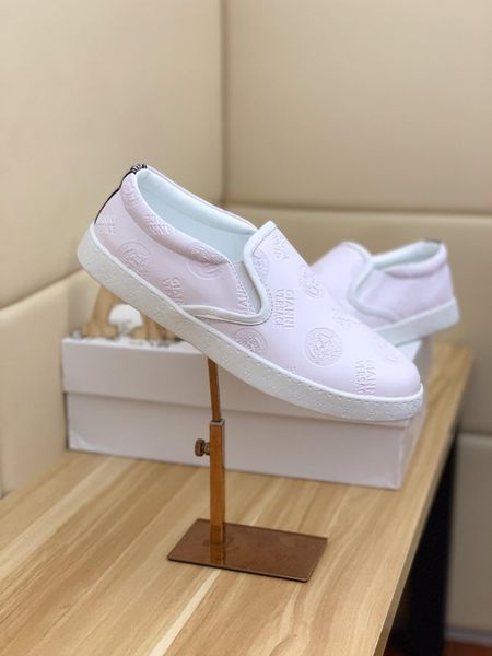 2020-2019z summer new high-end brand personality men's shoes leather low-casual shoes, fashion wild sports shoes, size: 38-44
2020-2019z summer new high-end brand personality men's shoes leather low-casual shoes, fashion wild sports shoes, size: 38-44