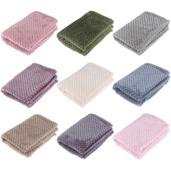 soft warm plaid fleece bed blanket large mesh flannel blankets thick breathable support 1pcs
soft warm plaid fleece bed blanket large mesh flannel blankets thick breathable support 1pcs