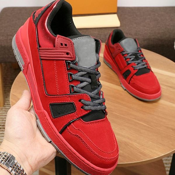sports trainer sneaker men 's shoes chunky sneakers breathable vintage style footwears lace -up casual low men shoes fast delivery, Black
sports trainer sneaker men 's shoes chunky sneakers breathable vintage style footwears lace -up casual low men shoes fast delivery, Black