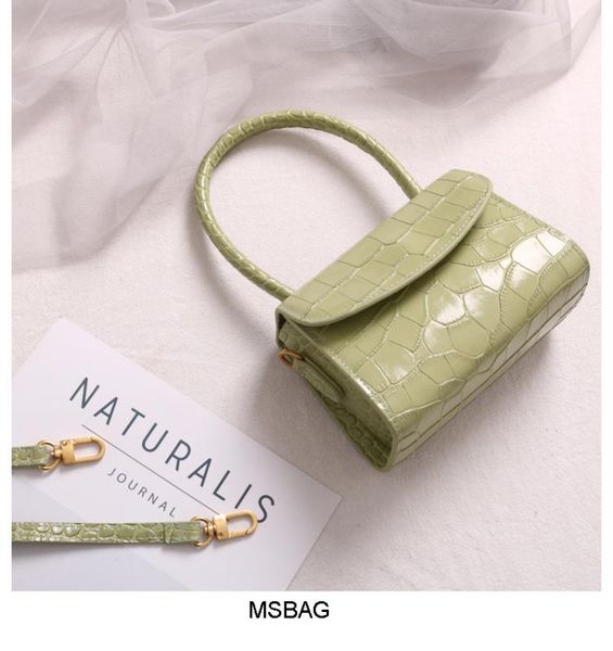 fascinating2020 hipster niche literary crocodile pattern real leather women's small internet celebrity same style bag
fascinating2020 hipster niche literary crocodile pattern real leather women's small internet celebrity same style bag