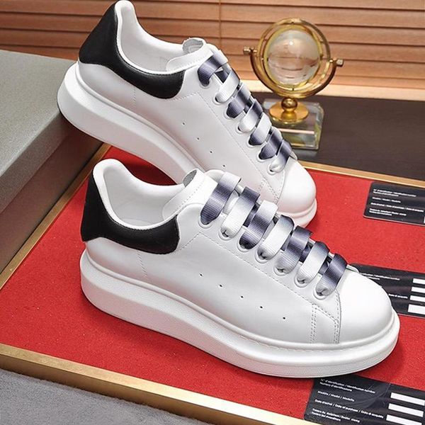 новое прибытие крупногабаритные sneaker мужчины "; s обувь корабль падения быстрая доставка дышащий vintage footwears luxury low top lace -д, Black
новое прибытие крупногабаритные sneaker мужчины "; s обувь корабль падения быстрая доставка дышащий vintage footwears luxury low top lace -д, Black