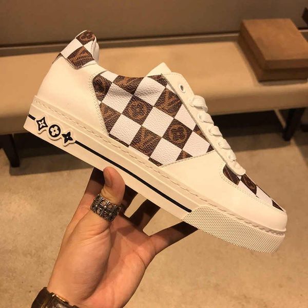 2020 new luxury design mens fashion printed leather rubber sole sneakers wild breathable me's casual shoes me's banquet shoes size, Black
2020 new luxury design mens fashion printed leather rubber sole sneakers wild breathable me's casual shoes me's banquet shoes size, Black