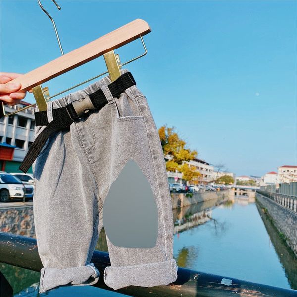 new boys ankle-length and jeans ' summer jeans children's shorts cropped pants 3 baby cartoon straight pants 5, Blue
new boys ankle-length and jeans ' summer jeans children's shorts cropped pants 3 baby cartoon straight pants 5, Blue