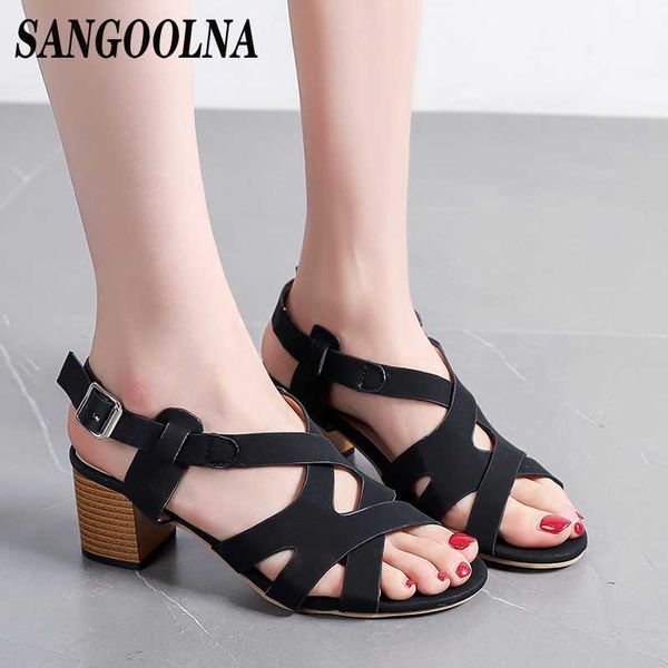 new summer word with sandals female wild thick heel fashion fish mouth sandals open toe thick with women's shoes large size, Black
new summer word with sandals female wild thick heel fashion fish mouth sandals open toe thick with women's shoes large size, Black