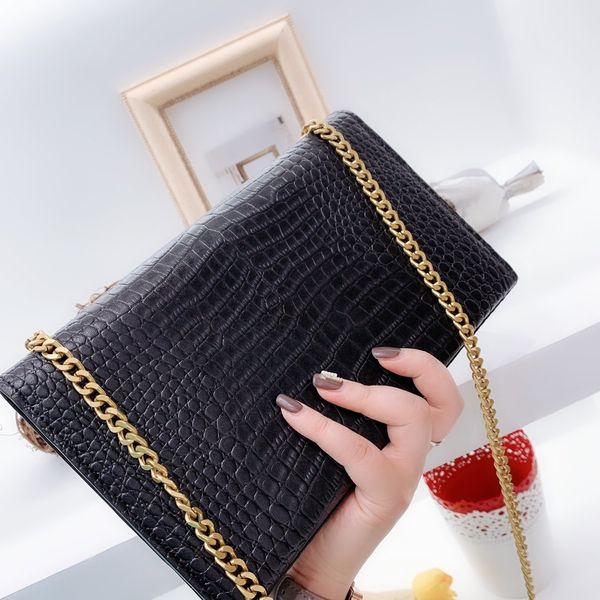 hip ysiykiyfashion designer famous brand classic sell women tassel shoulder bag casual handbag pu leather with box
hip ysiykiyfashion designer famous brand classic sell women tassel shoulder bag casual handbag pu leather with box