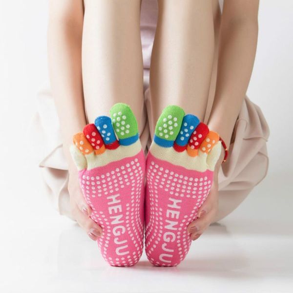 loogdeel 1 pair women sports yoga socks five finger slipper anti slip lady pilates sock ballet heel professional dance protector, Black
loogdeel 1 pair women sports yoga socks five finger slipper anti slip lady pilates sock ballet heel professional dance protector, Black