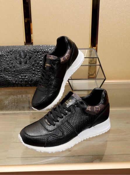 run away men 's shoes vintage sports breathable lace -up luxury male sport comfortable running footwears fashion shoes zapatos de homb
run away men 's shoes vintage sports breathable lace -up luxury male sport comfortable running footwears fashion shoes zapatos de homb