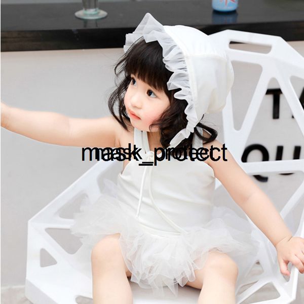 2019 new baby swimsuit girl one-piece little princess skirt angel wings, White;black
2019 new baby swimsuit girl one-piece little princess skirt angel wings, White;black