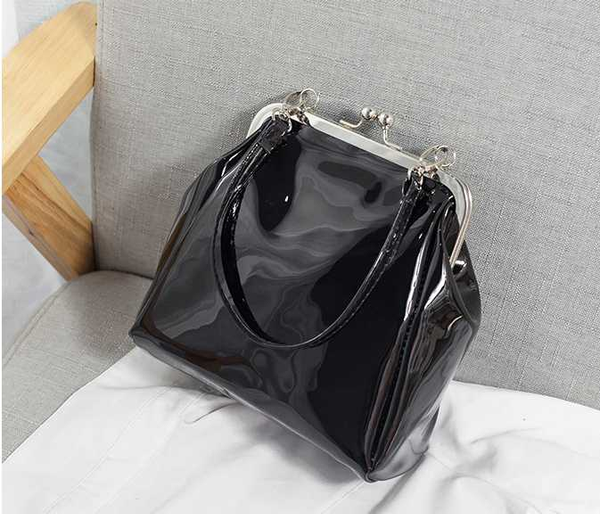shoulder bags fashion women's mini handbag clip vintage small cute casual messenger bag v-59688/3
shoulder bags fashion women's mini handbag clip vintage small cute casual messenger bag v-59688/3