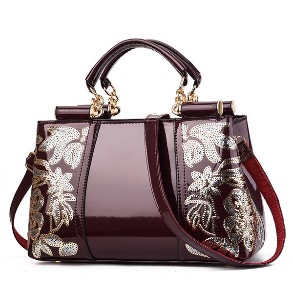 2020 patent leather bright surface women's bag bride wedding atmosphere handbag large capacity women's shoulder/crossbody bag
2020 patent leather bright surface women's bag bride wedding atmosphere handbag large capacity women's shoulder/crossbody bag