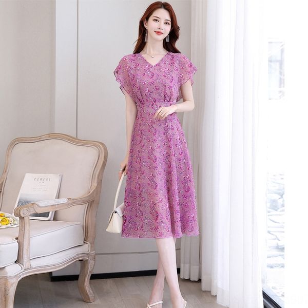 0c8gx 2020 new korean slim chiffon printed v-neck mid-length dress zh8801 2020 new korean slim long skirt long skirt chiffon printed v-neck, Black;gray 
0c8gx 2020 new korean slim chiffon printed v-neck mid-length dress zh8801 2020 new korean slim long skirt long skirt chiffon printed v-neck, Black;gray