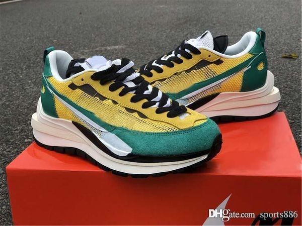 authentic sacai pegasus vaporfly sp men running shoes string black villain red neptune green man sneakers with original box
authentic sacai pegasus vaporfly sp men running shoes string black villain red neptune green man sneakers with original box