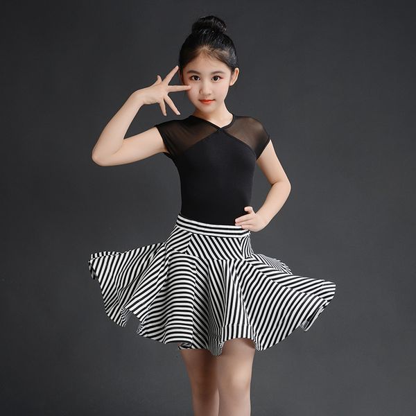 latin dance dress children practice suit summer competition performance girl latin dance skirt ballroom competition dress, Black;red
latin dance dress children practice suit summer competition performance girl latin dance skirt ballroom competition dress, Black;red