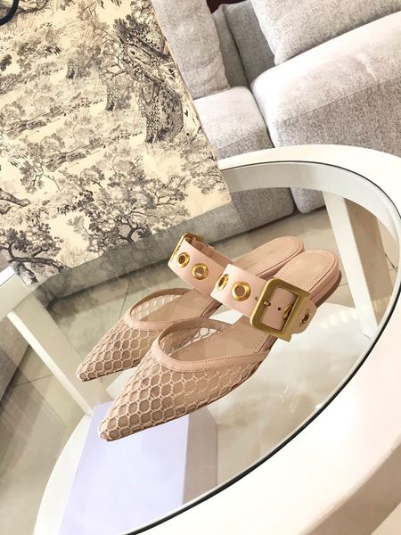 2020 fashion luxury designer women shoes womens luxury designer slides flip flops sandals slipper scarpe firmate hausschuhe size 35-41 -48, Black
2020 fashion luxury designer women shoes womens luxury designer slides flip flops sandals slipper scarpe firmate hausschuhe size 35-41 -48, Black