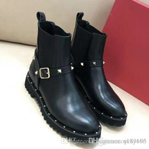 2019 autumn and winter new fashion designer booties leather ladies boots boots twist buckle rivet knight martin boots, Black
2019 autumn and winter new fashion designer booties leather ladies boots boots twist buckle rivet knight martin boots, Black