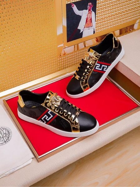 2020s luxury custom medusa printed low-lace-up casual sports shoes, high-end fashion wild men's shoes, size: 38-45, Black
2020s luxury custom medusa printed low-lace-up casual sports shoes, high-end fashion wild men's shoes, size: 38-45, Black