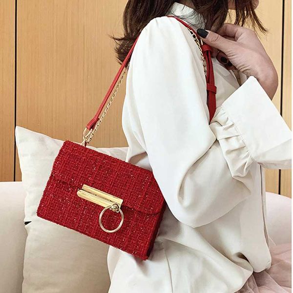 chain small flap bags for women 2020 casual cross body bags ladies summer messenger party hasp lock shoulder leather handbags
chain small flap bags for women 2020 casual cross body bags ladies summer messenger party hasp lock shoulder leather handbags