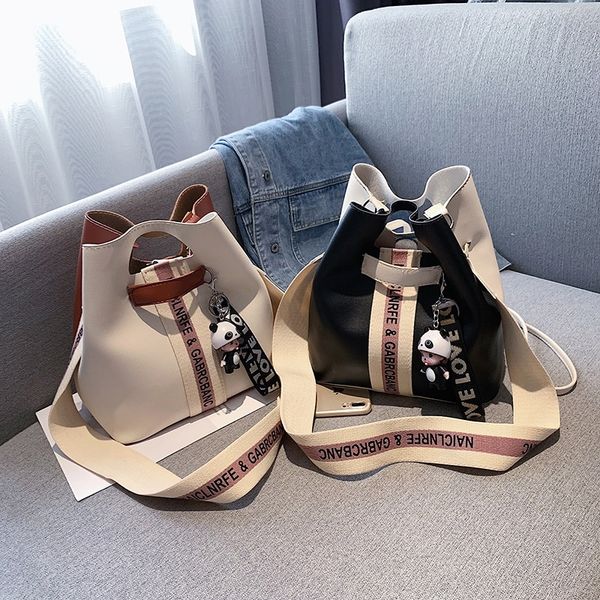 ctkb2 bag female 2019 new fashion broadband single shoulder messenger bag postman postman package broadband postal package korean versatile
ctkb2 bag female 2019 new fashion broadband single shoulder messenger bag postman postman package broadband postal package korean versatile