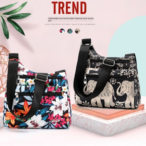 new printed women's middle-aged women's fashion shoulder national shoulder bag large capacity national style nylon bag
new printed women's middle-aged women's fashion shoulder national shoulder bag large capacity national style nylon bag