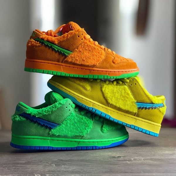 2020 fashion grateful dead x sb dunk low running shoes designer dancing bears skateboarding sneakers mens women casual chaussures dunks 
2020 fashion grateful dead x sb dunk low running shoes designer dancing bears skateboarding sneakers mens women casual chaussures dunks