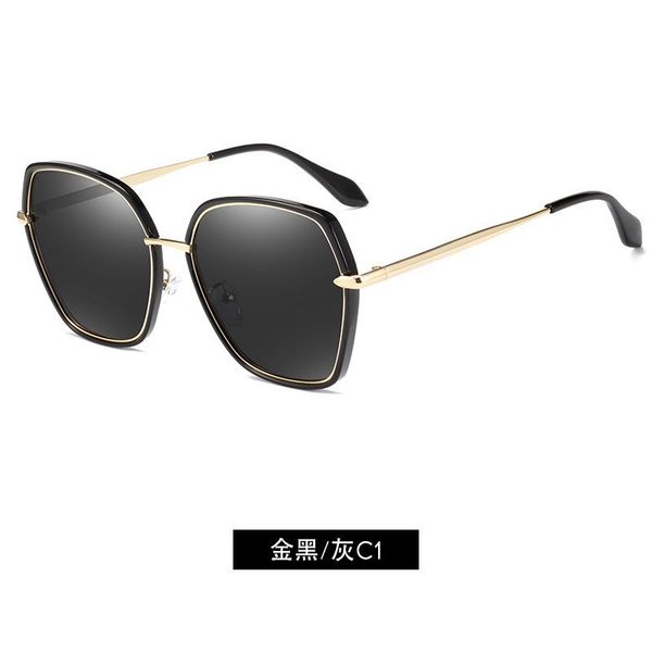 new women's polarizer korean multilateral trend sunglasses fashion large frame dazzling, White;black
new women's polarizer korean multilateral trend sunglasses fashion large frame dazzling, White;black