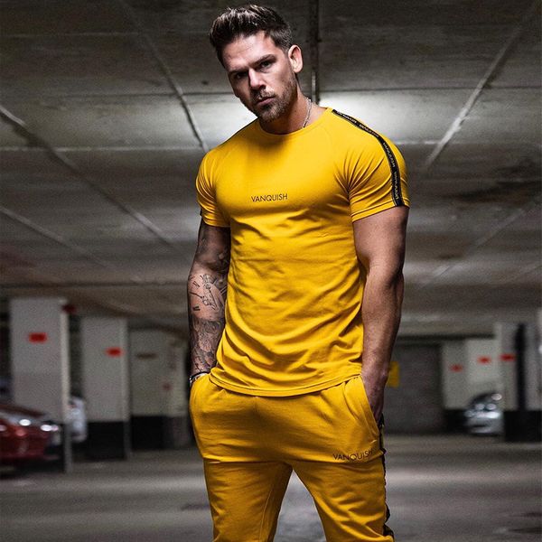 new men's muscle athletic t-shirt summer breathable athletic t-shirt men's fitness short-sleeved fashion brand training, Black;blue
new men's muscle athletic t-shirt summer breathable athletic t-shirt men's fitness short-sleeved fashion brand training, Black;blue