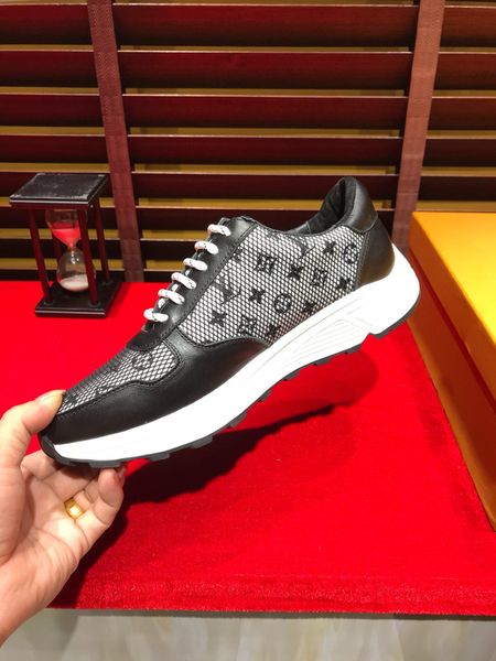 2020-2019w new spring trend casual sports men's shoes leather strap flat bottom versatile shoes, original packaging shoe box, size: 38
2020-2019w new spring trend casual sports men's shoes leather strap flat bottom versatile shoes, original packaging shoe box, size: 38