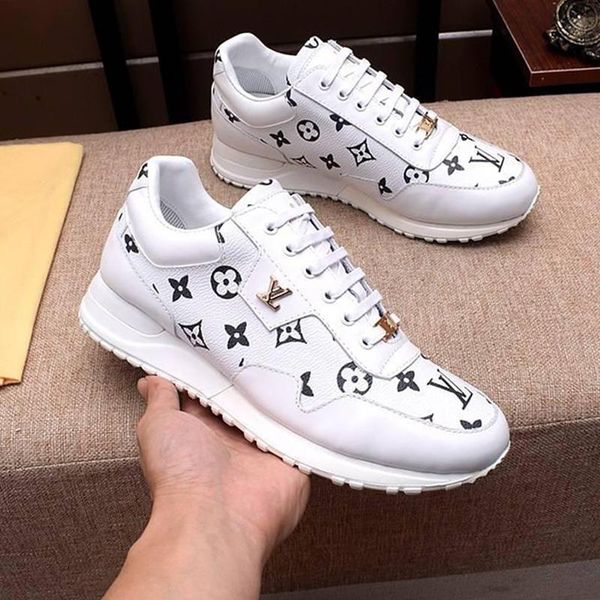 lightweight casual men 's shoes fast delivery scarpe sportive da uomo outdoor walking breathable low vintage shoes with origin box
lightweight casual men 's shoes fast delivery scarpe sportive da uomo outdoor walking breathable low vintage shoes with origin box