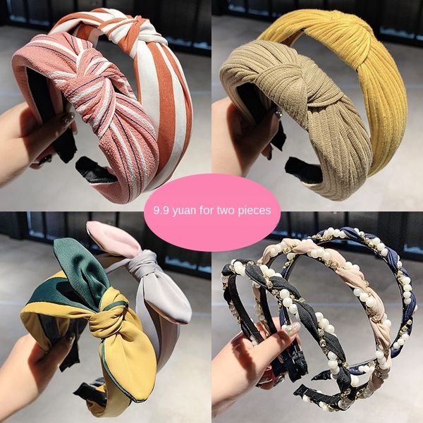 all-match girl simple net hair sweet headband non-slip face-washing cute hairband out hairpin pressing hair online popular korea, Black
all-match girl simple net hair sweet headband non-slip face-washing cute hairband out hairpin pressing hair online popular korea, Black