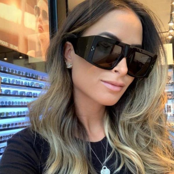2020 new luxury fashion brand design oversized square sunglasses women vintage rivet big frame sun glasses for female uv400, White;black
2020 new luxury fashion brand design oversized square sunglasses women vintage rivet big frame sun glasses for female uv400, White;black
