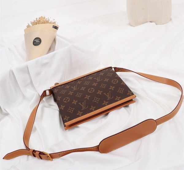 высокое качество женщин сумка luxury design crossbody кожаная сумка женская сумки на ремне болса de hombro trend style zipper lady сумка
высокое качество женщин сумка luxury design crossbody кожаная сумка женская сумки на ремне болса de hombro trend style zipper lady сумка