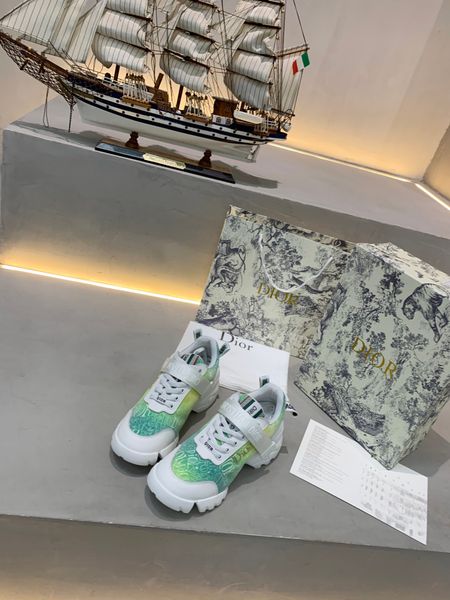 new11 luxury design ladies casual shoes, fashionable all-match sports shoes, outdoor breathable women's shoes, original box packaging, Black
new11 luxury design ladies casual shoes, fashionable all-match sports shoes, outdoor breathable women's shoes, original box packaging, Black