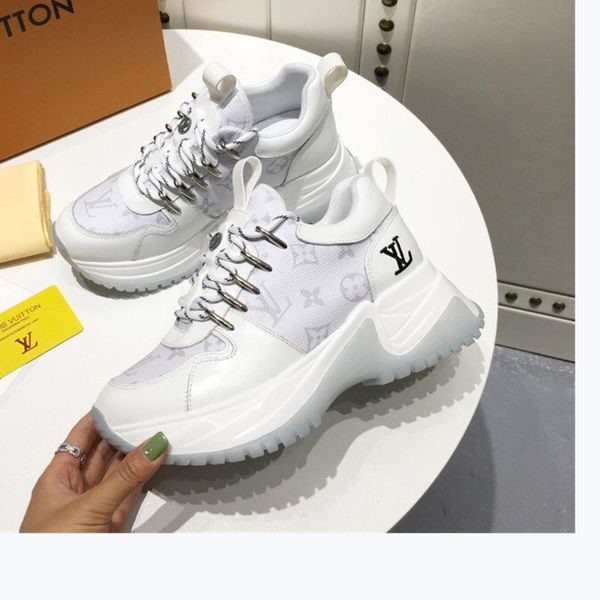 190 new designer luxury women's casual fashion shoes, women's outdoor casual shoes, high-quality materials, with original box, Black
190 new designer luxury women's casual fashion shoes, women's outdoor casual shoes, high-quality materials, with original box, Black