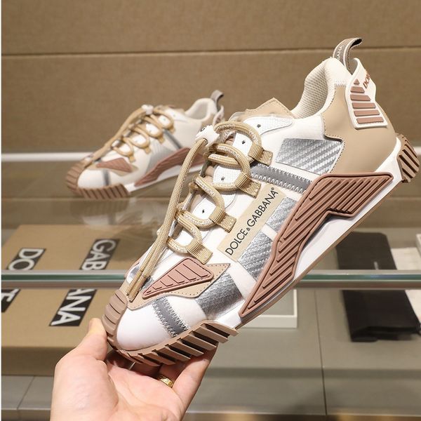 246 brand designer high-quality men's casual sports shoes, outdoor casual shoes, with original box packaging size 38--45, Black
246 brand designer high-quality men's casual sports shoes, outdoor casual shoes, with original box packaging size 38--45, Black