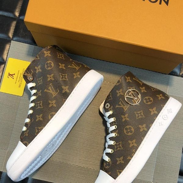 2020wf new luxury men's casual fashion sneakers for sale, outdoor travel, sports laces, original box, fast delivery, Black
2020wf new luxury men's casual fashion sneakers for sale, outdoor travel, sports laces, original box, fast delivery, Black