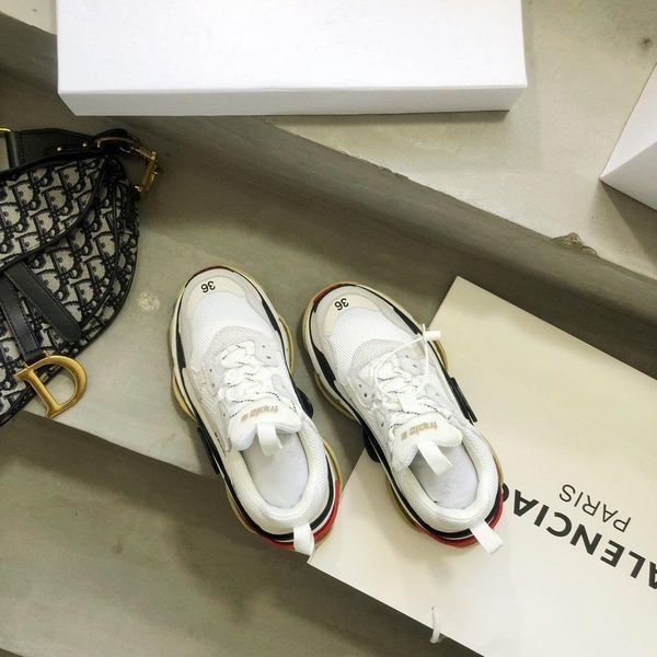 2020mo mens designer shoes running sneakers monogram flowers rubber outsole casual sneakers mens jogging shoelaces original box packaging, Black
2020mo mens designer shoes running sneakers monogram flowers rubber outsole casual sneakers mens jogging shoelaces original box packaging, Black