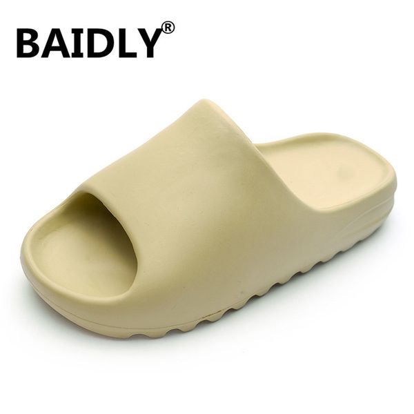 men indoor home slippers summer non-slip light l shoes couple soft bottom sandals slippers men's flat shoes flip flops, Black
men indoor home slippers summer non-slip light l shoes couple soft bottom sandals slippers men's flat shoes flip flops, Black