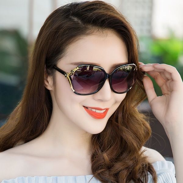 women's camellia sun fashion women's sun glasses fashion driving sunglasses 885 factory, White;black
women's camellia sun fashion women's sun glasses fashion driving sunglasses 885 factory, White;black